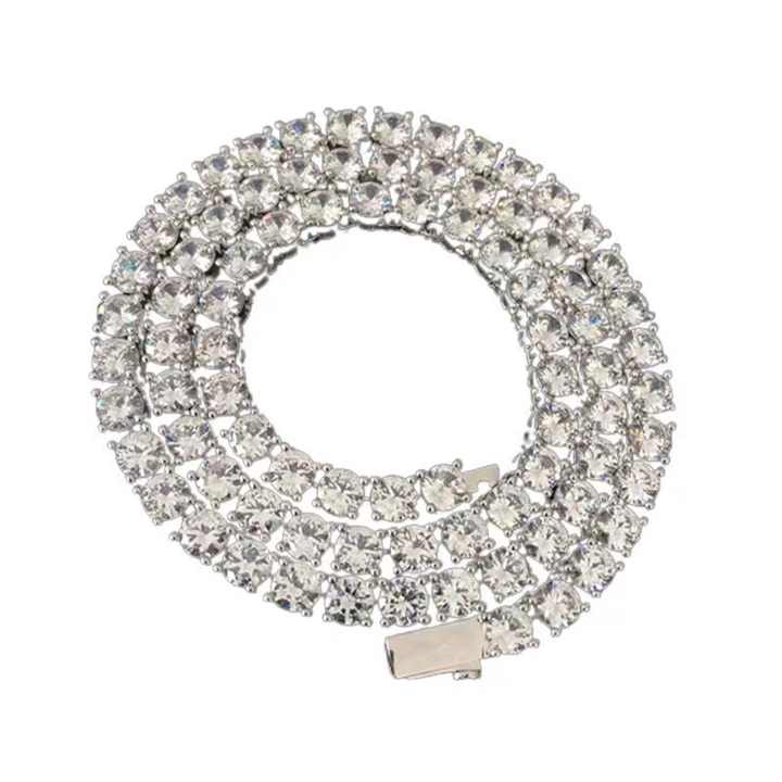 Emerald Cut VVS Moissanite Diamond