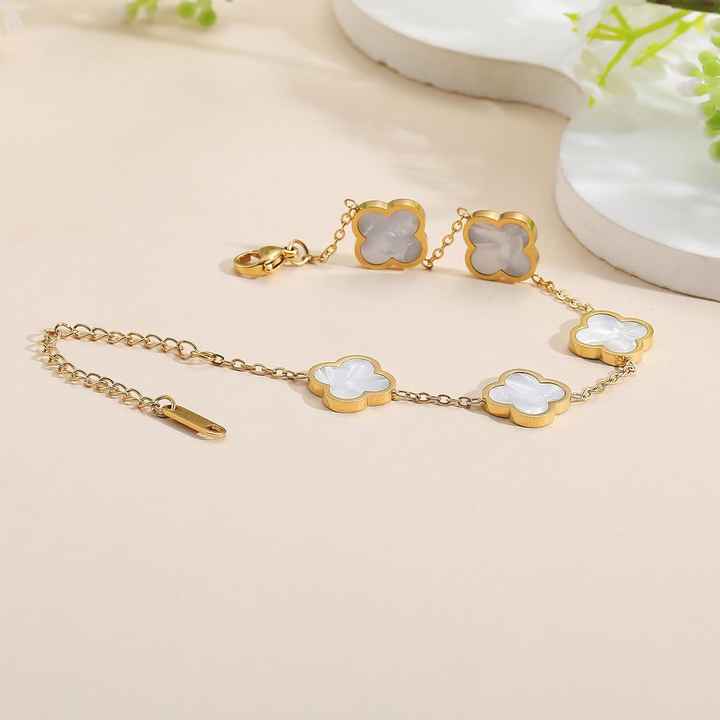 Gold Plated Clover Lucky Bracelet
